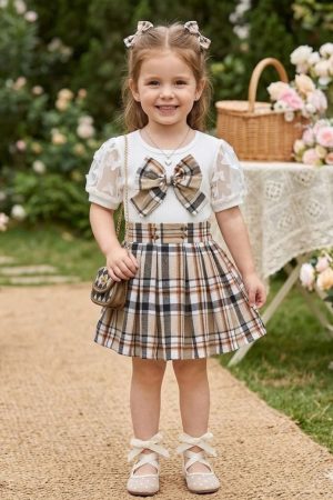 conjunto niña