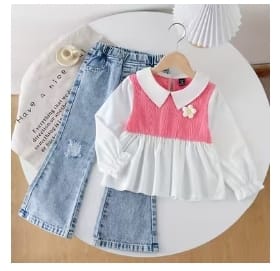Descubre el conjunto infantil ideal para tu pequeña, diseñado para ofrecer comodidad y estilo en cualquier ocasión