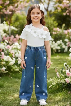 Conjunto para niña blusa flores y jean bordado