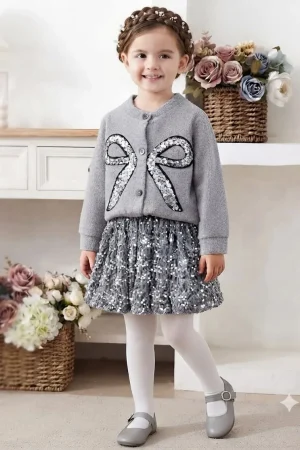 conjunto niña