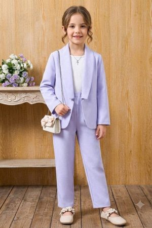 conjunto niña